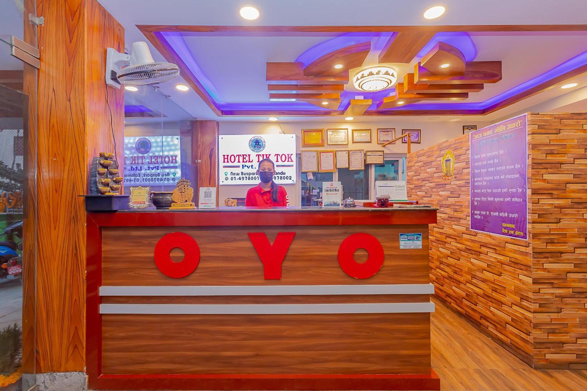 Oyo 799 Hotel Tik Tok Pvt Ltd. Kathmandu Buitenkant foto