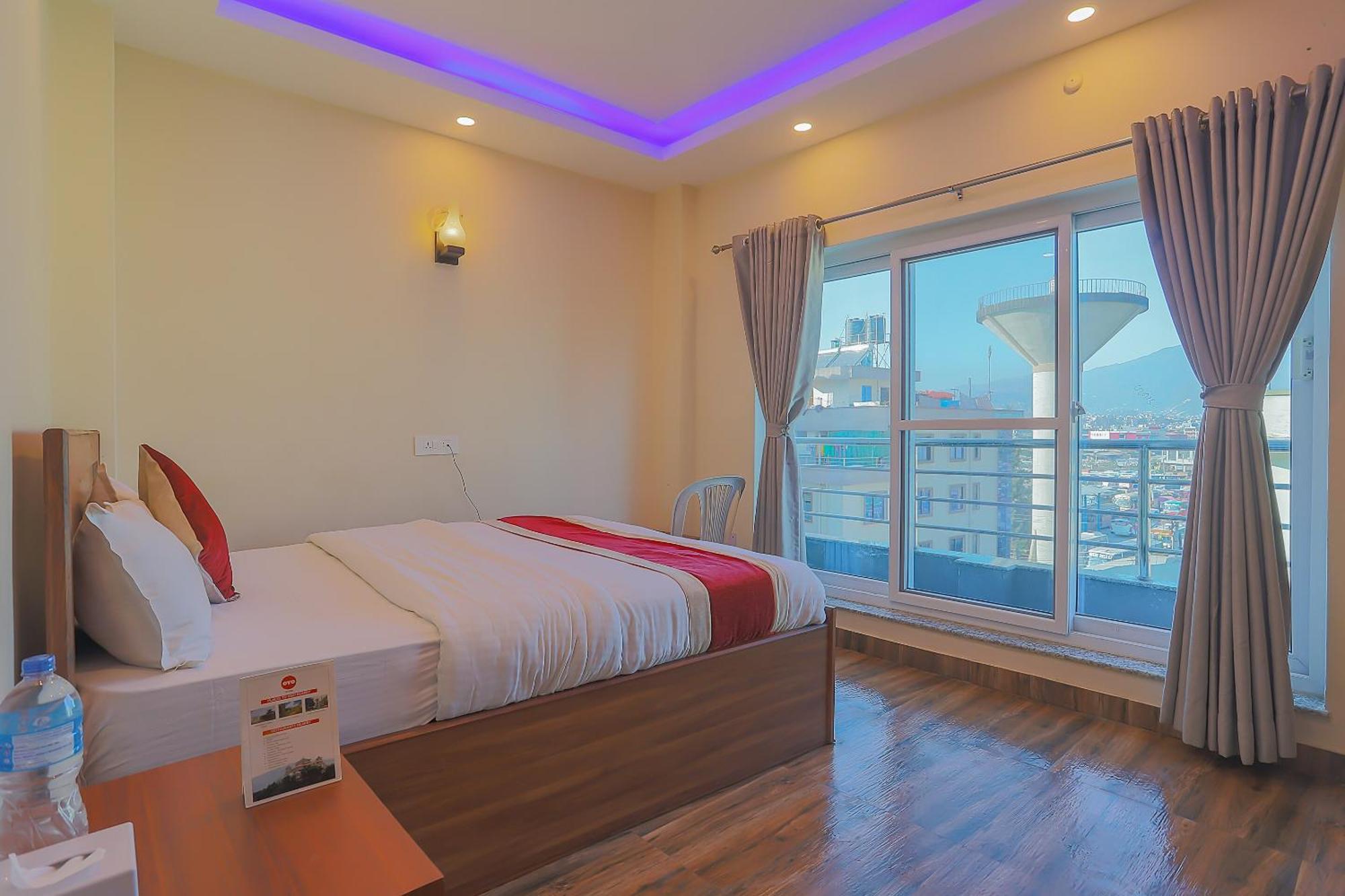 Oyo 799 Hotel Tik Tok Pvt Ltd. Kathmandu Buitenkant foto
